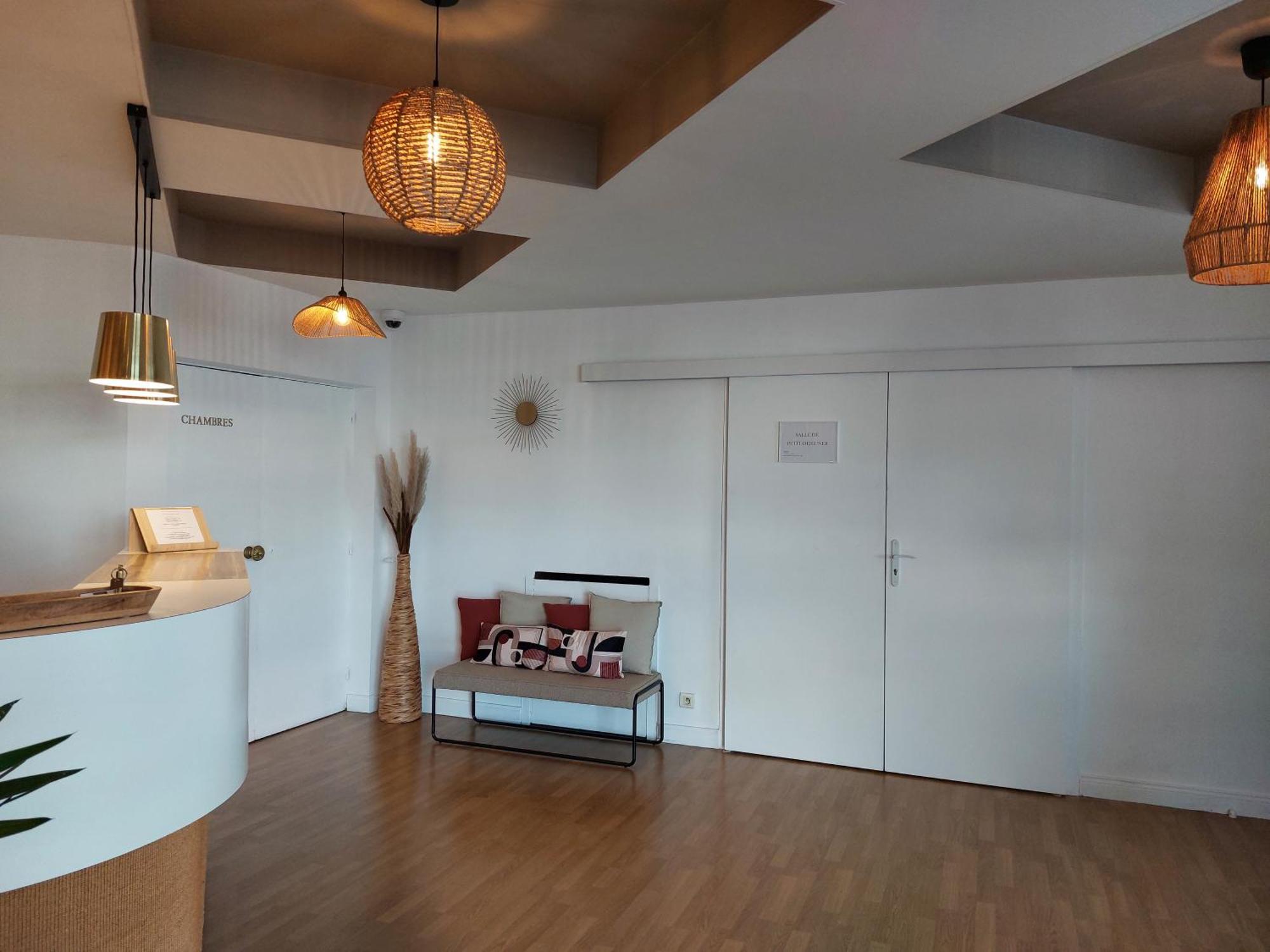 Cit'Hotel L'Europe - Cholet Gare Luaran gambar
